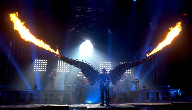 File:by David Robertson.jpg