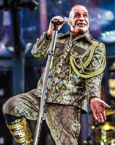 File:till-snakeskin-stage2.jpeg