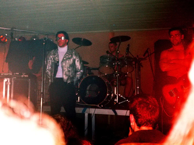File:19.11.1994R.jpg